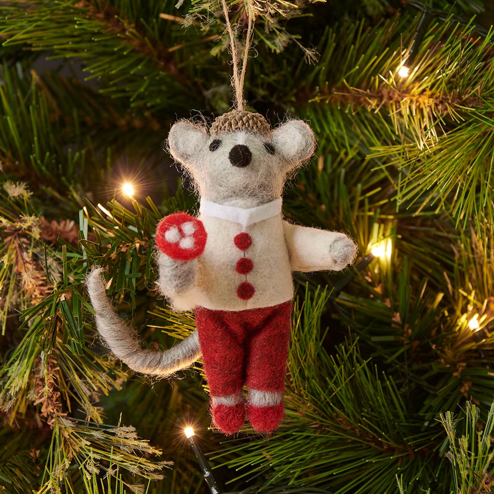 Wilko Winter Mouse in Shorts Decoration 4 Pack Image 5