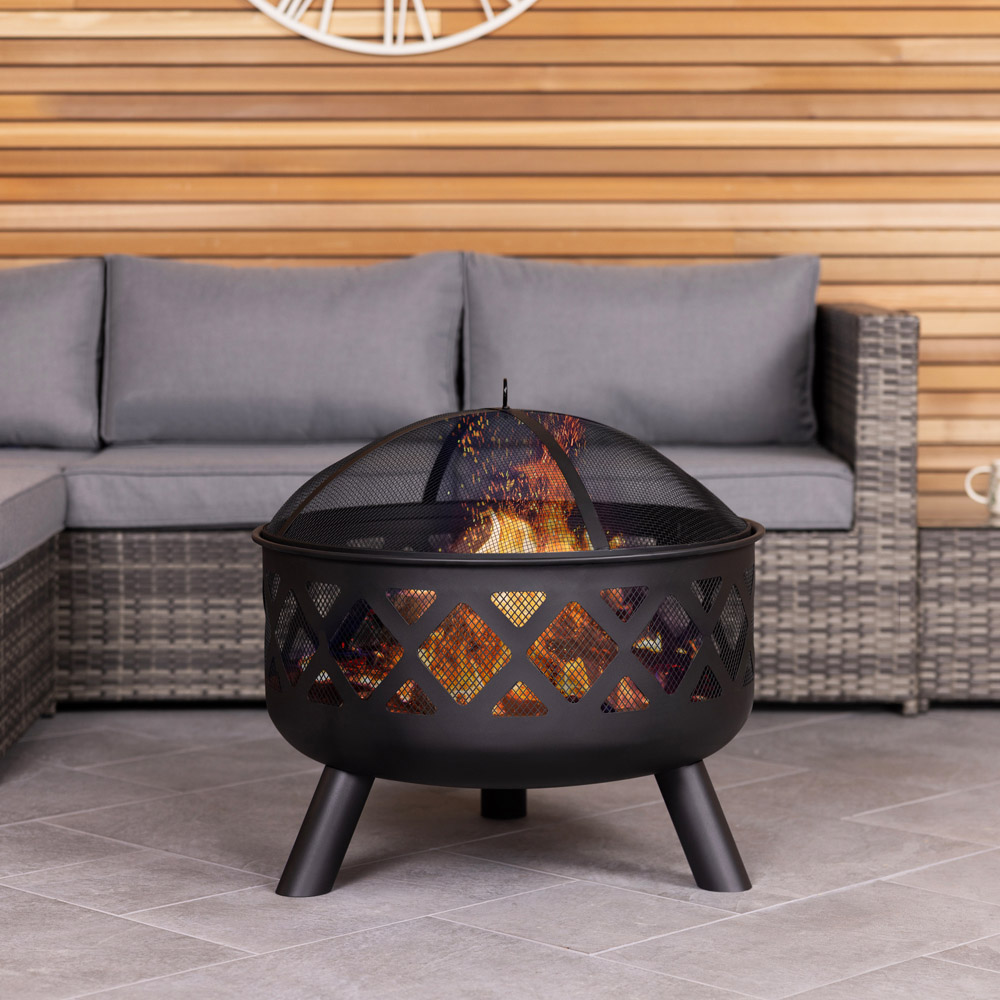 Charles Bentley Snug Salvador Black Round Steel Bowl Fire Pit Image 9