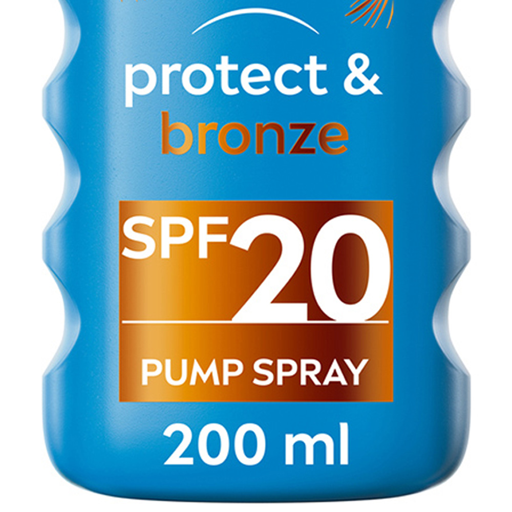 Nivea Sun Protect and Bronze Tan Activating Sun Cream Spray SPF20 200ml Image 3