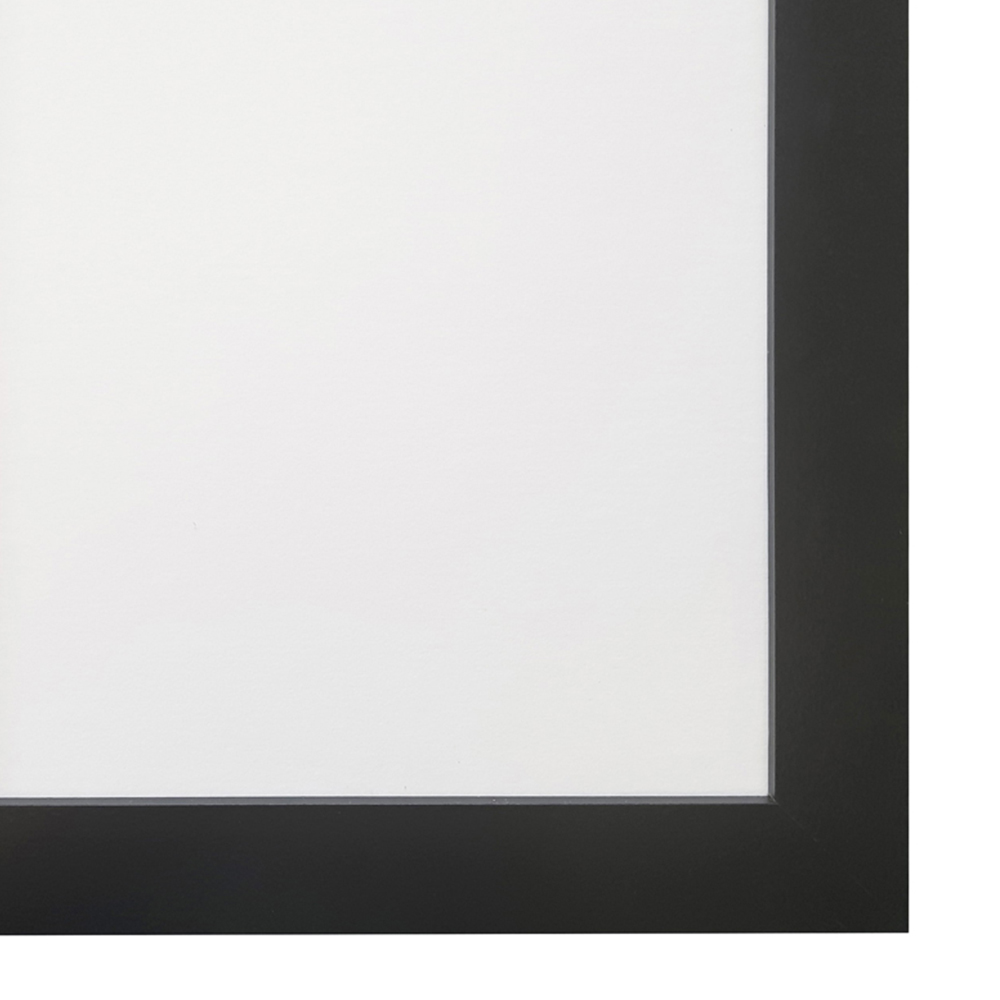 Frames by Post Metro Black Photo Frame 7 x 5 Inch Image 3