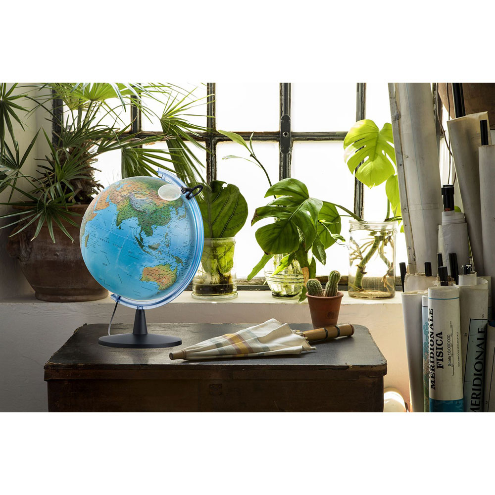 Nova Rico Elite Physical and Political Illuminated Globe 40cm Image 2