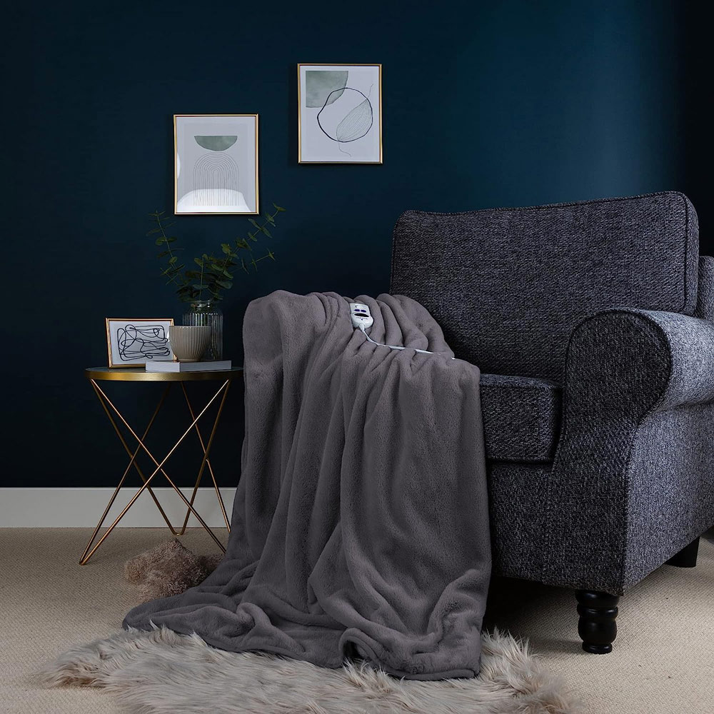 Slumberdown Dark Charcoal Elegantly Warm Lux Heated Throw 120 x 160cm Image 2