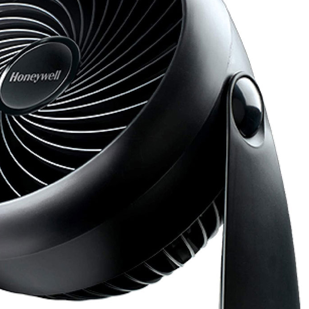 Honeywell Black HT900 Turbo Force 3 Speed Desk Fan Image 4