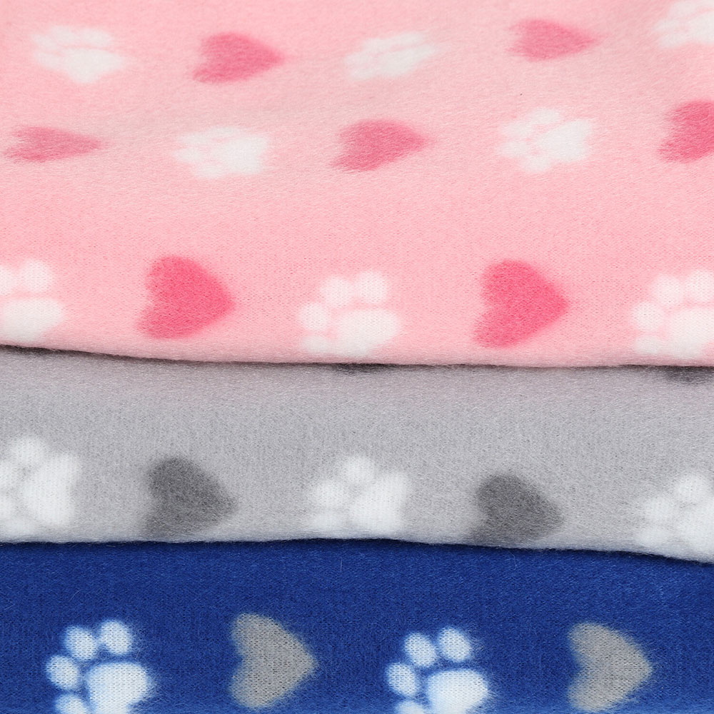 Single Paw and Heart Print Fleece Pet Blanket in Assorted styles Image 6