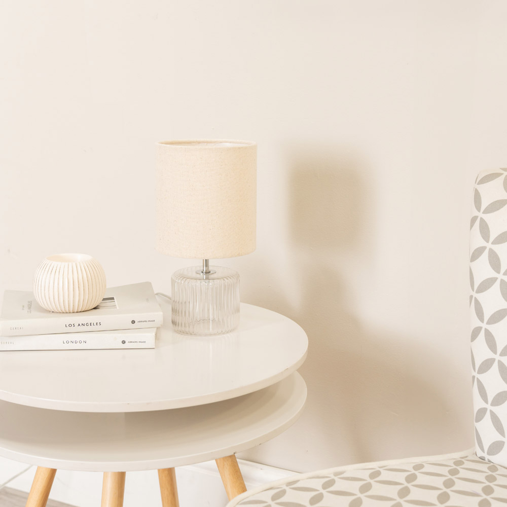 ValueLights Betty Natural Shade Clear Glass LED Table Lamp Image 4