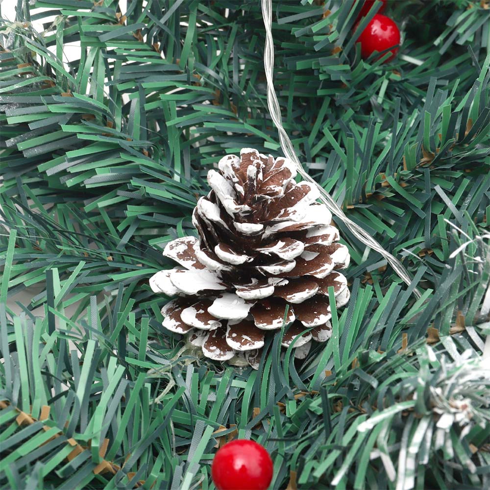 Living and Home Pre Lit Christmas Garland with Berries and Pinecone 270cm Image 6