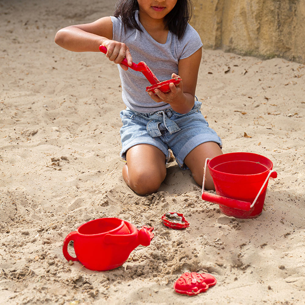 Bigjigs Toys Silicone Beach Set Cherry Red Image 2