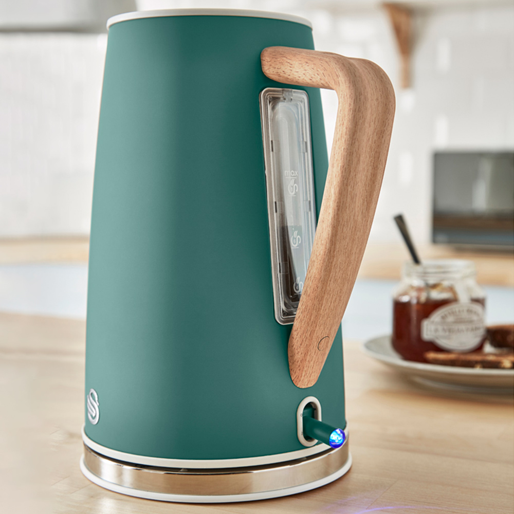 Swan SK14610GREN Green Nordic Cordless Kettle 1.7L Image 2