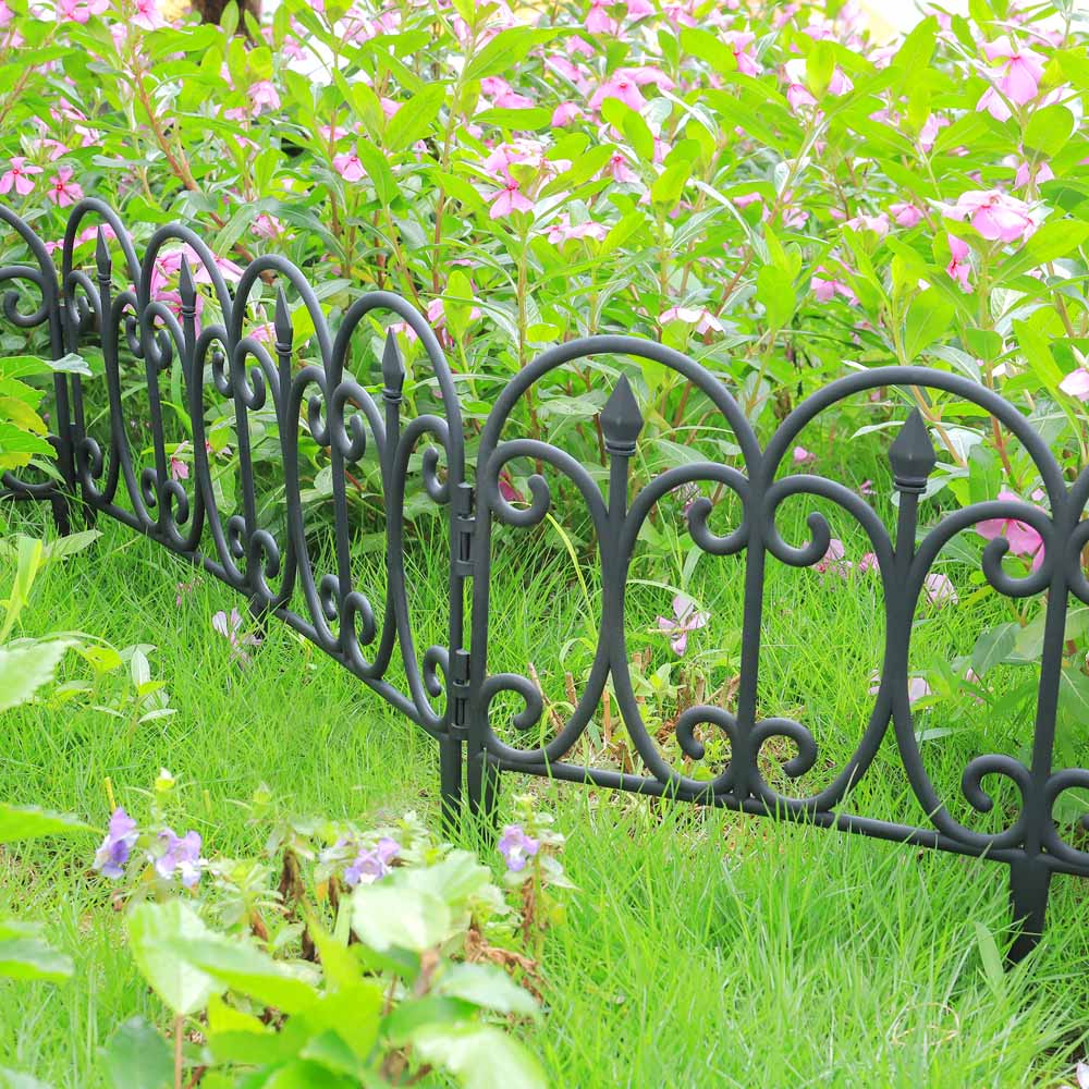 Living and Home 6 Pieces Decorative Garden Picket Fence Image 6