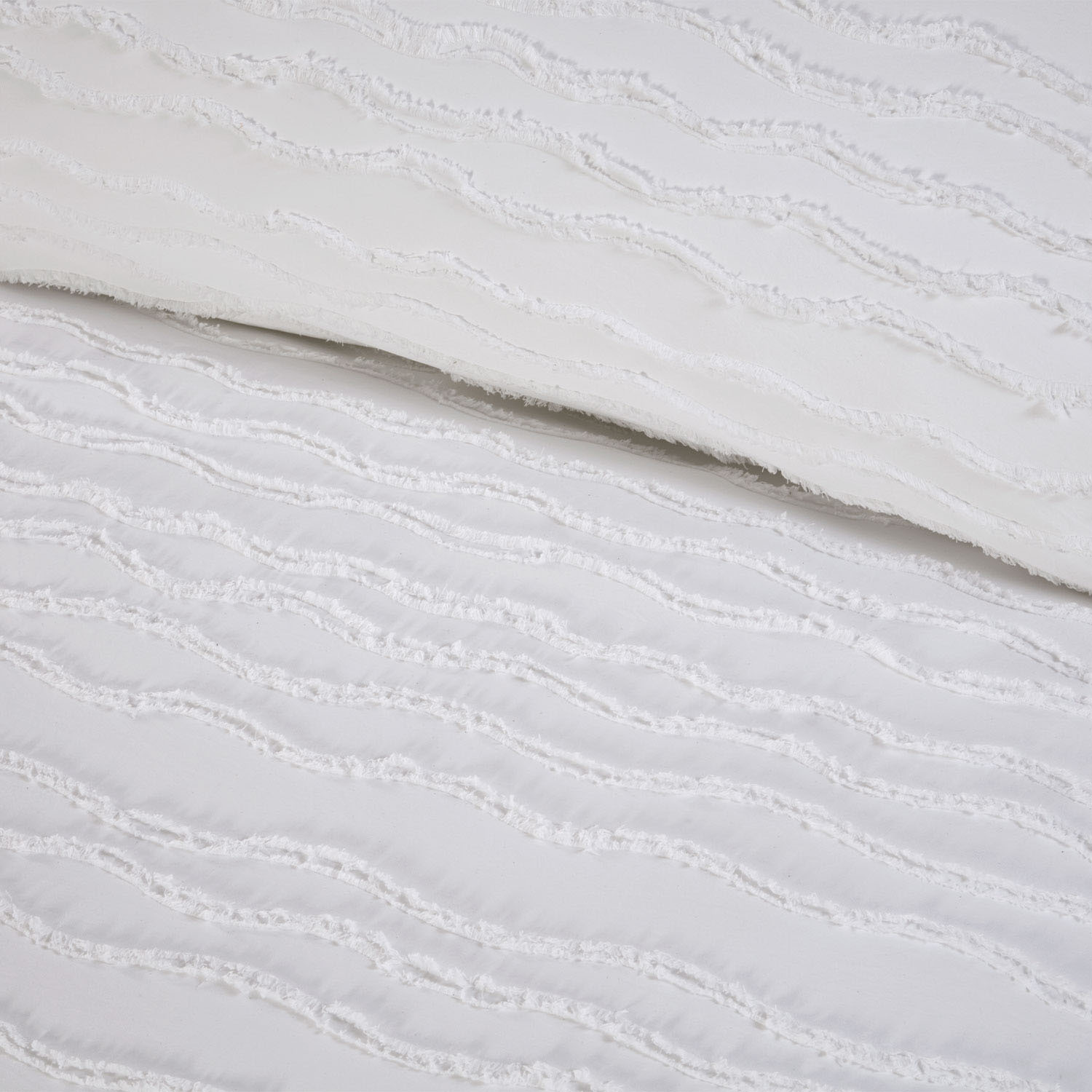 Marina Tufted Duvet Set White King Image 3