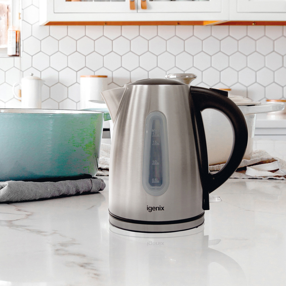 Igenix IG7251 Silver Cordless Kettle 3000W 1.7L Image 3