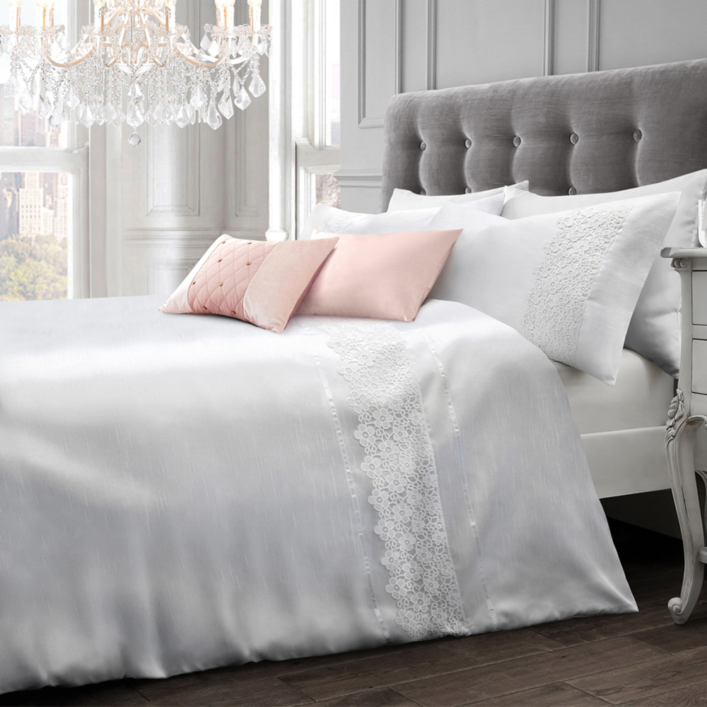 Intimates Nouvelle Double Lace Duvet Set Image