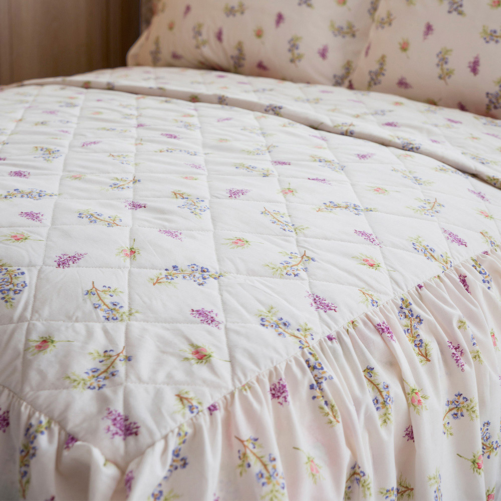 Serene Country Dream King Delphine Bedspread Image 2