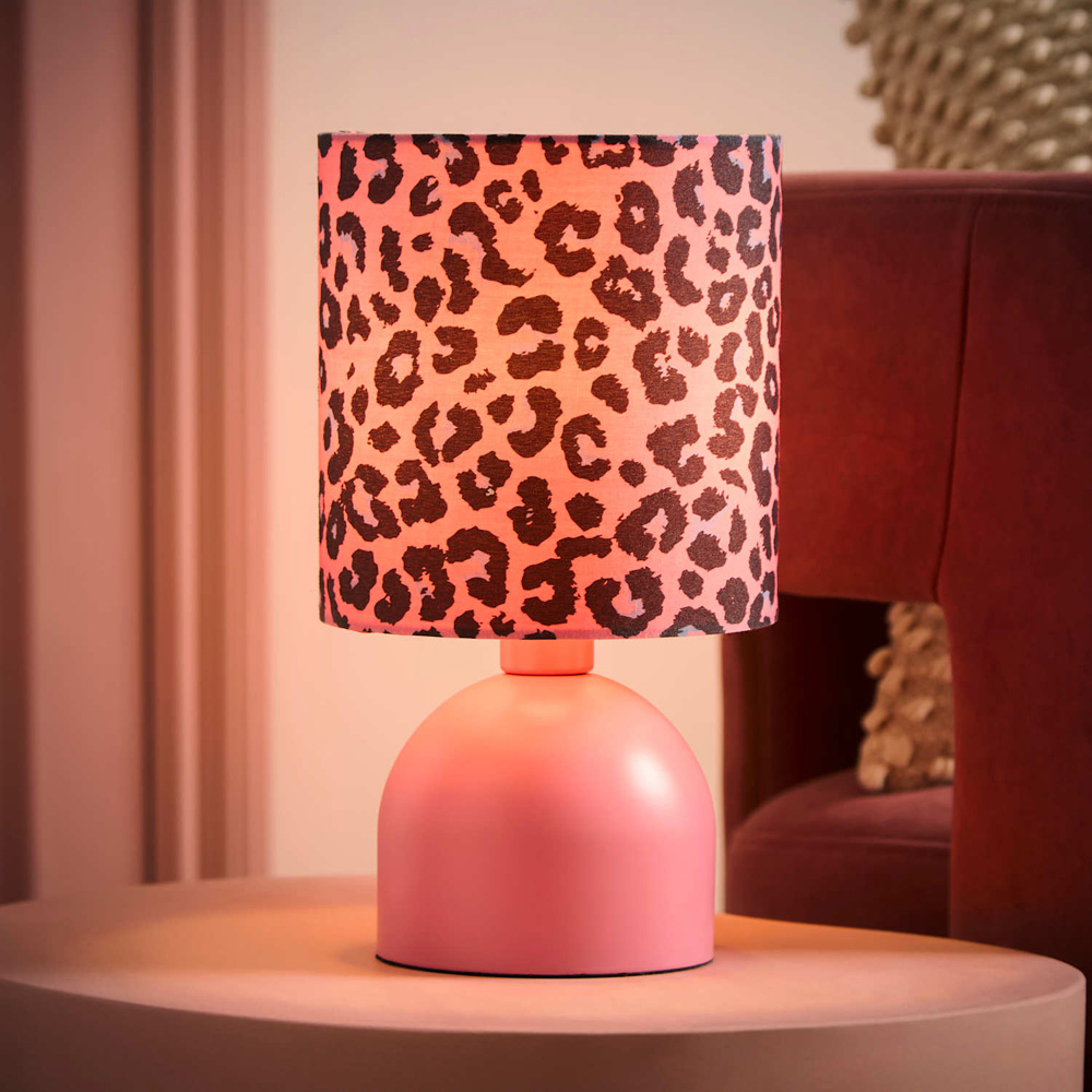 ValueLights Miley Leopard Print Shade Pink LED Table Lamp with Bulb Image 2