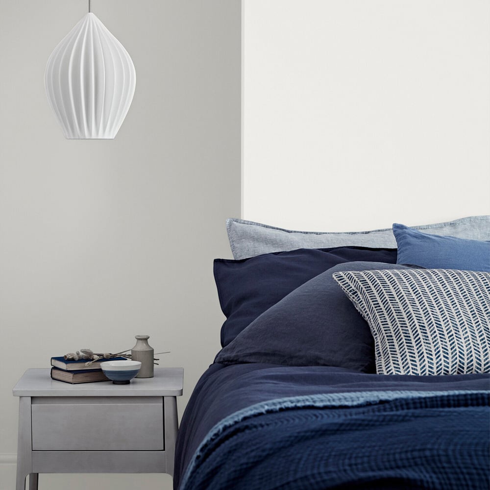 Crown Easyclean Sail White Matt Emulsion Multisurface Paint 2.5L Image 4