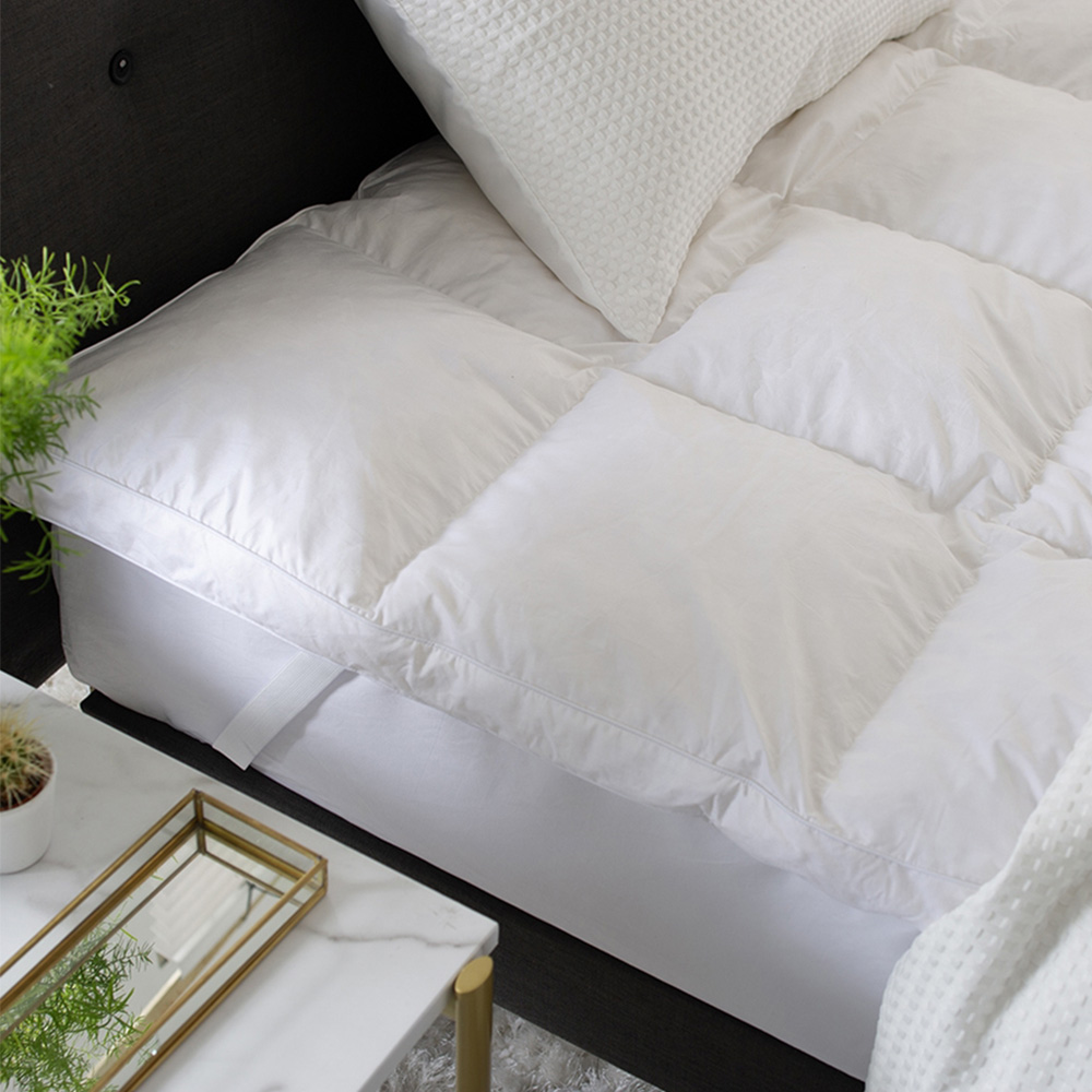 The Lyndon Company Single Duck Feather Mattress Enhancer Image