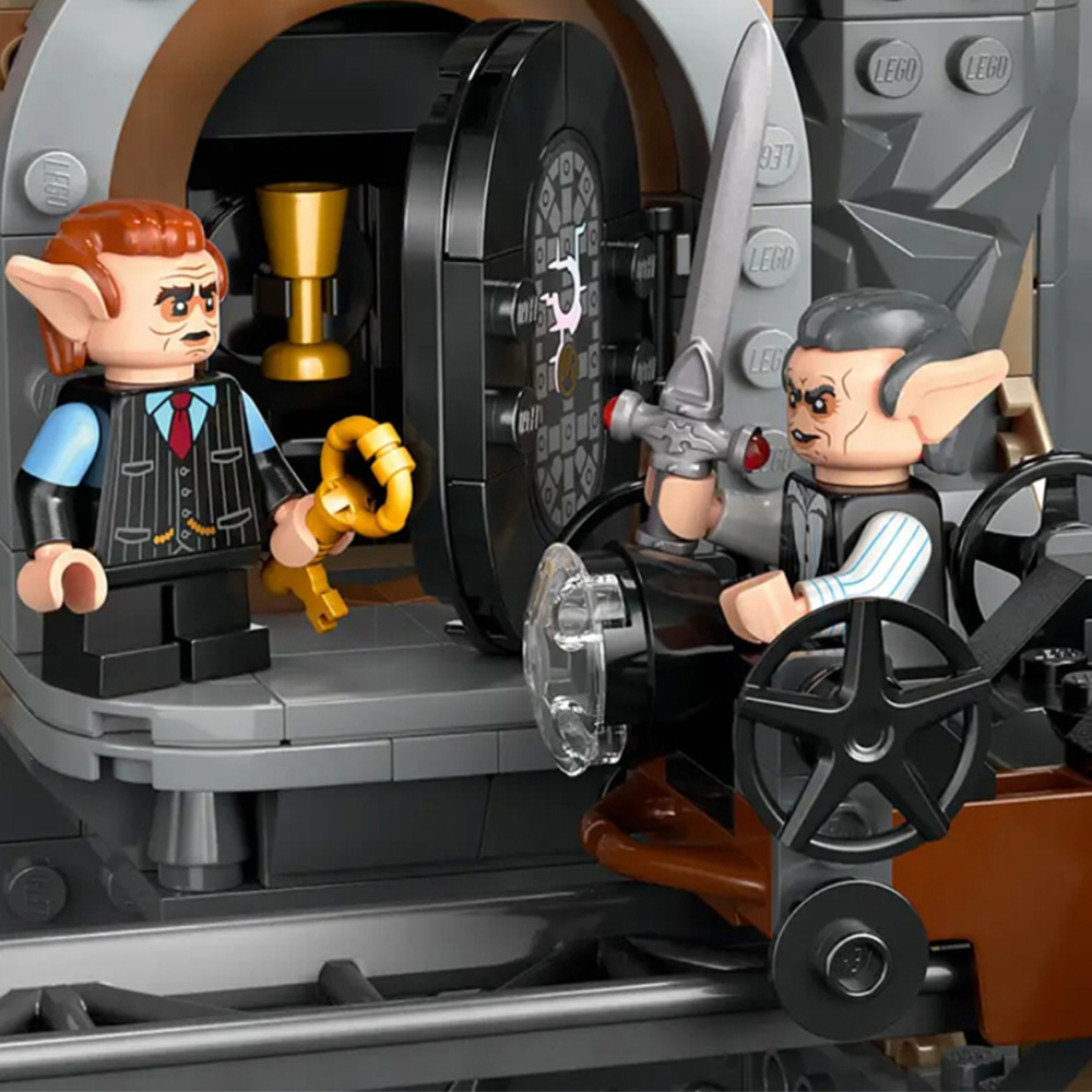 LEGO 76417 Harry Potter Gringotts Wizards Bank Collector's Edition Set Image 8