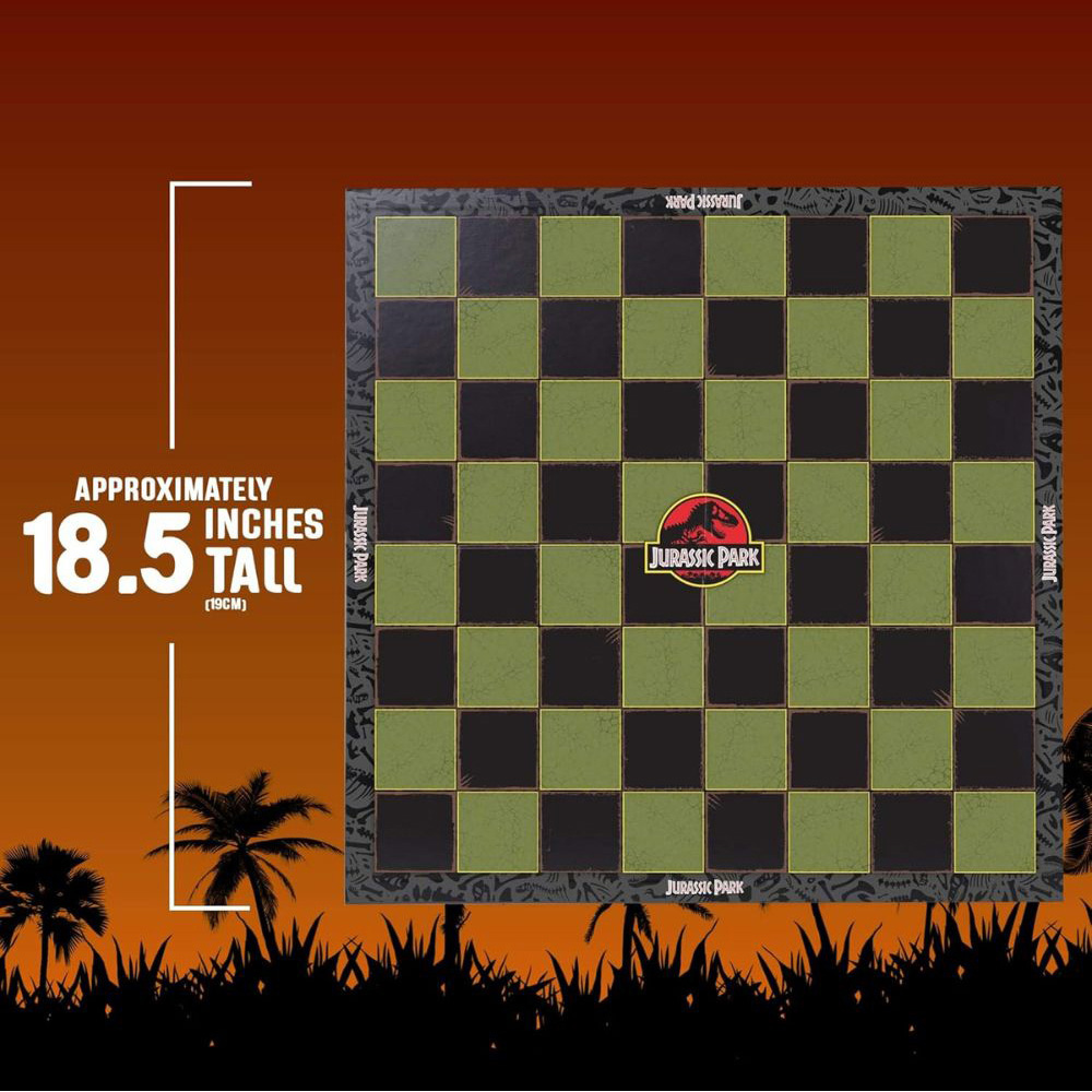 The Noble Collection Jurassic Park Chess Set Image 5