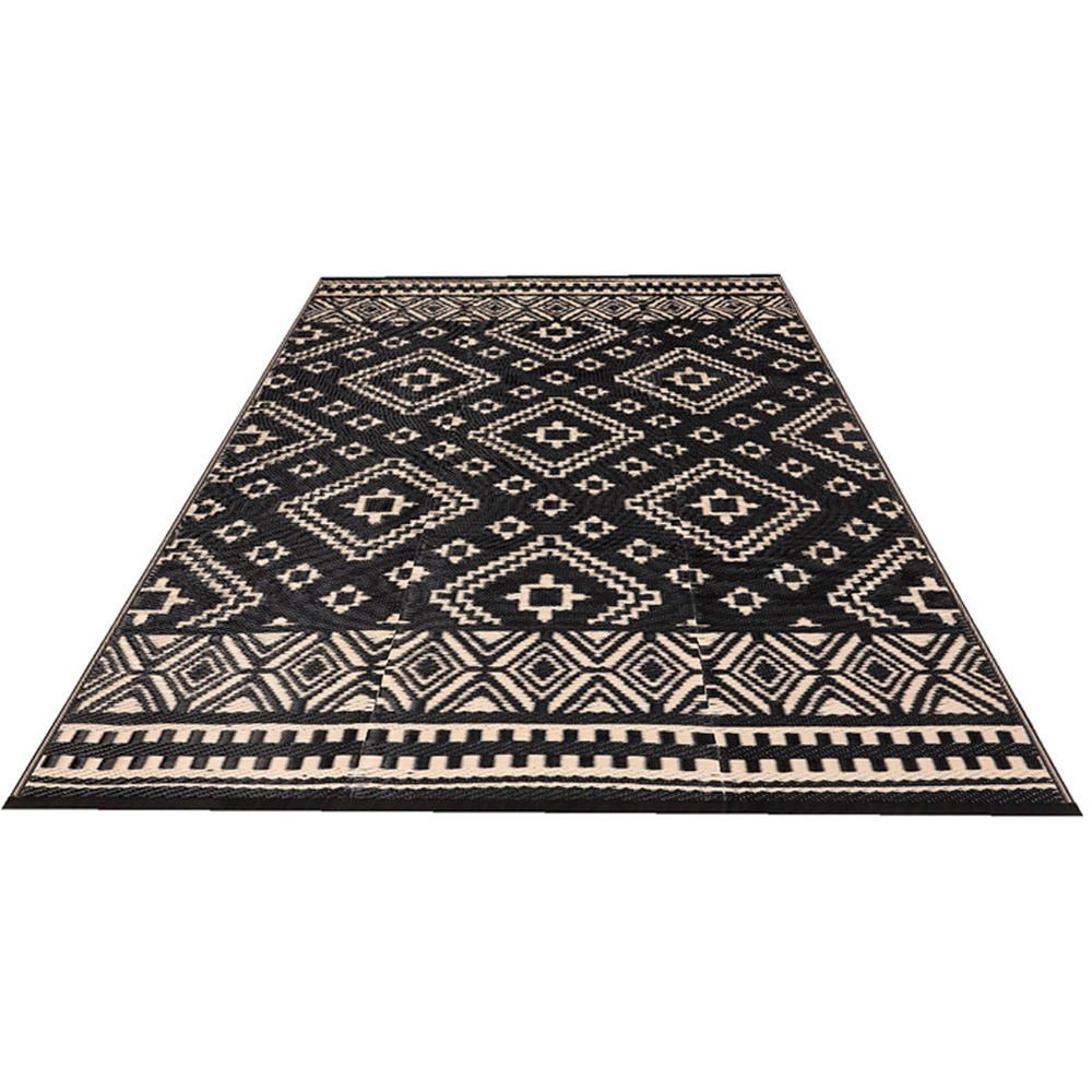 Green Decore Venice Black and Beige Camping and Picnic Rug 120 x 180cm Image 1