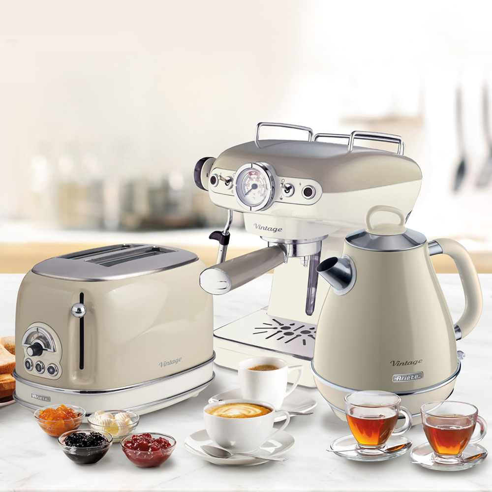 Ariete Vintage ARPK4 2 Slice Toaster Jug Kettle and Espresso Coffee Maker Set Image 2