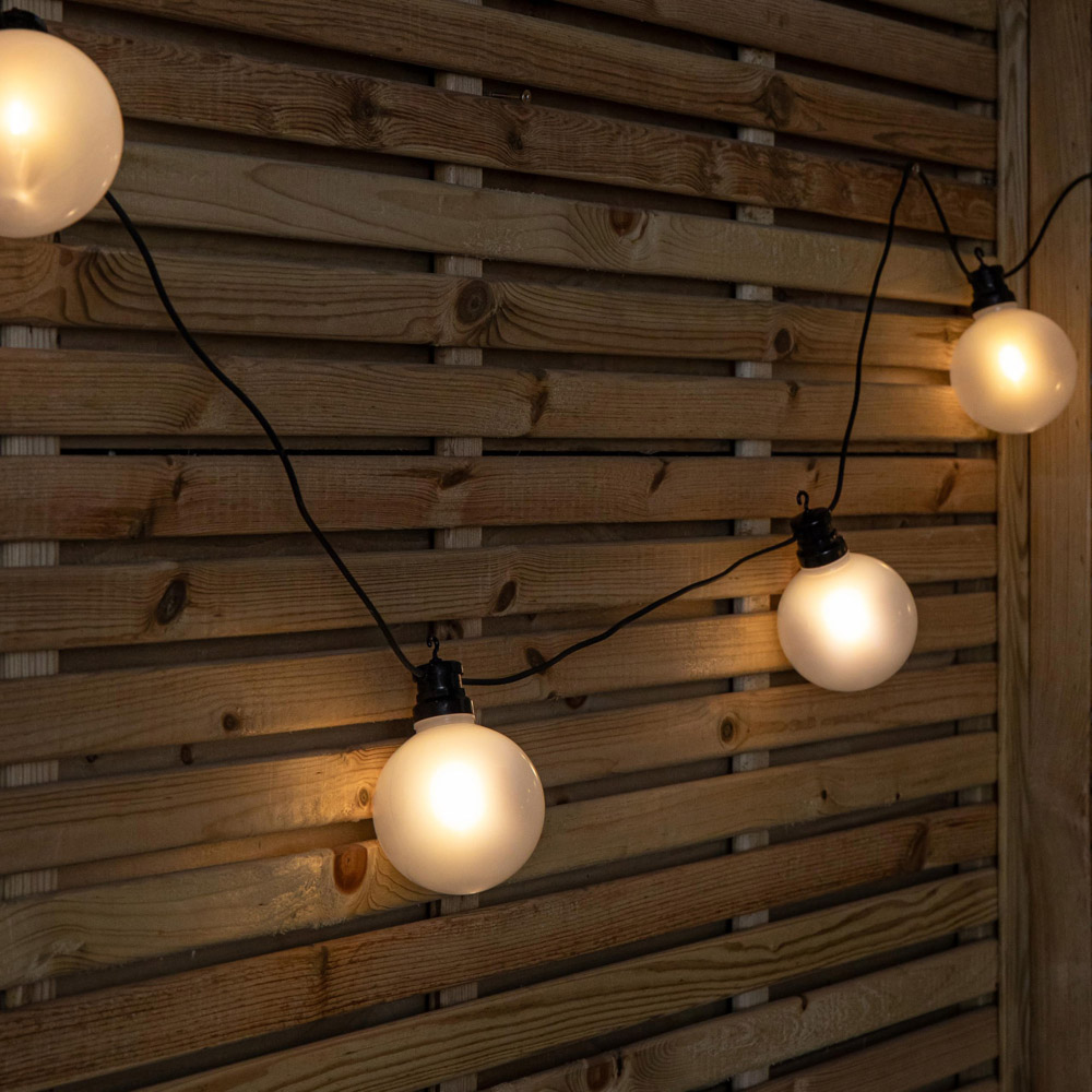Samuel Alexander 10 Warm White LED Frosted Ball Style Cap Christmas String Light 4.5m Image 3