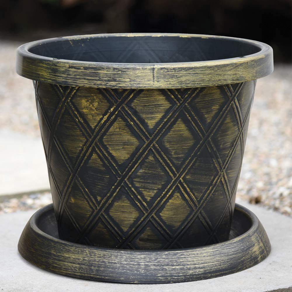 Thompson and Morgan Black and Gold Plastic Flowerpot with Saucer 24L Image 2