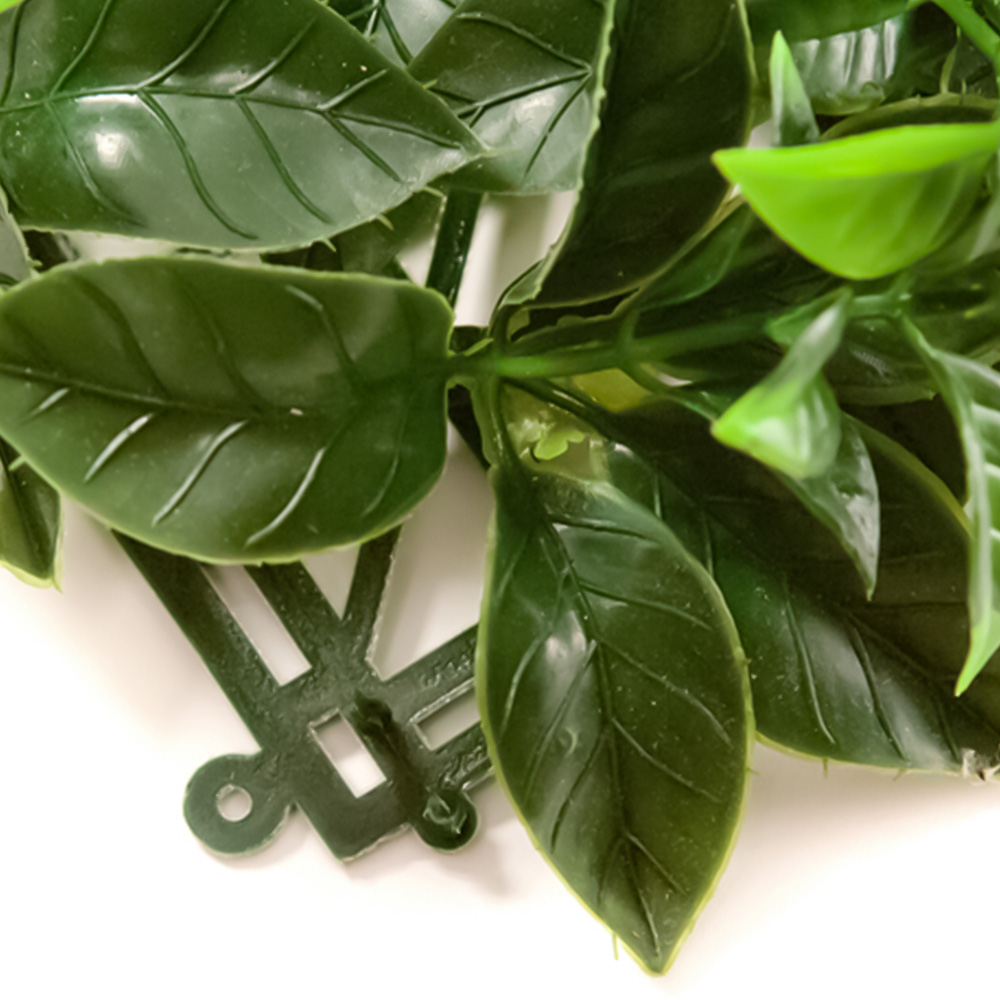 Pack of 12 50cm Yellow Laurel Hedging Mat Image 3
