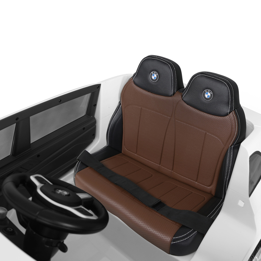 Rollplay BMW X5M Premium Remote Control Car 12V White Image 9