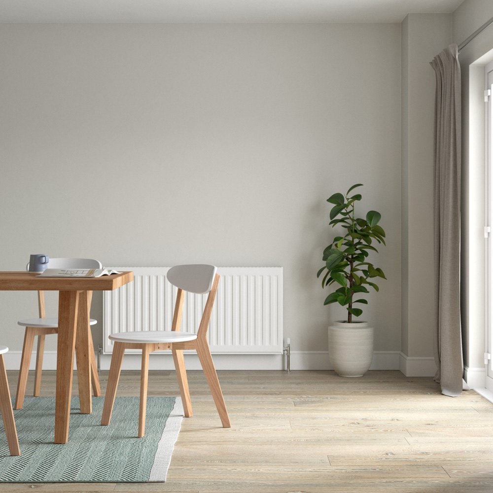 Dulux Trade Pebble Shore Walls and Ceilings Vinyl Matt Paint 2.5L Image 4