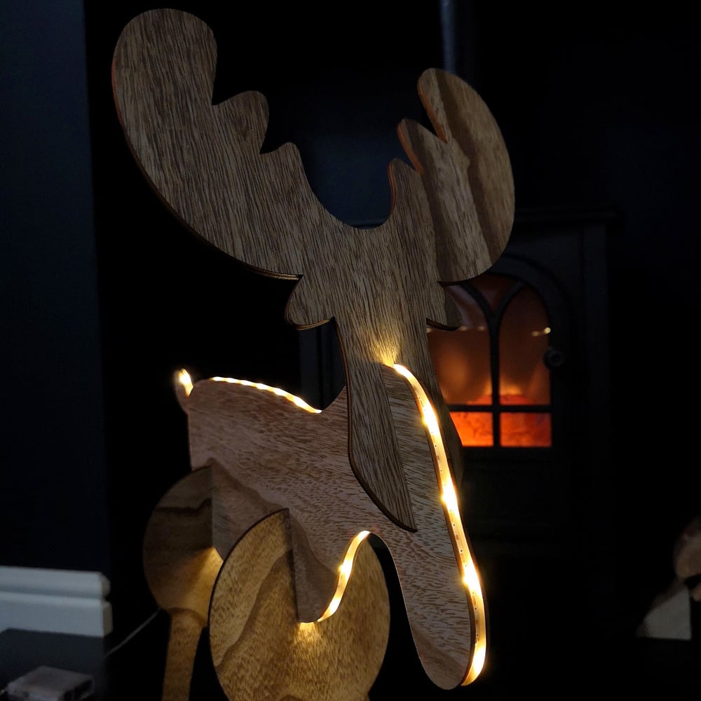 Samuel Alexander 3D Wooden Reindeer LED Christmas Decoration Image 3