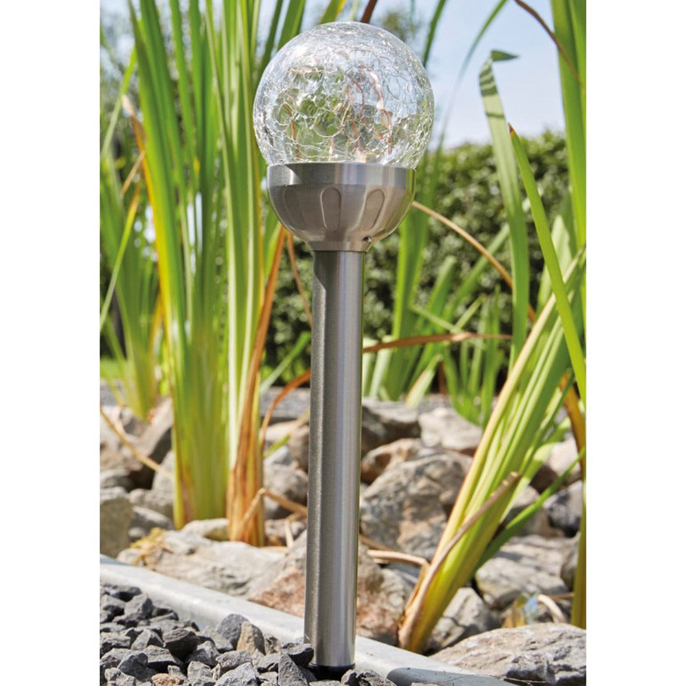 Luxform Conga Globe LED Garden Solar Spike Light Image 2