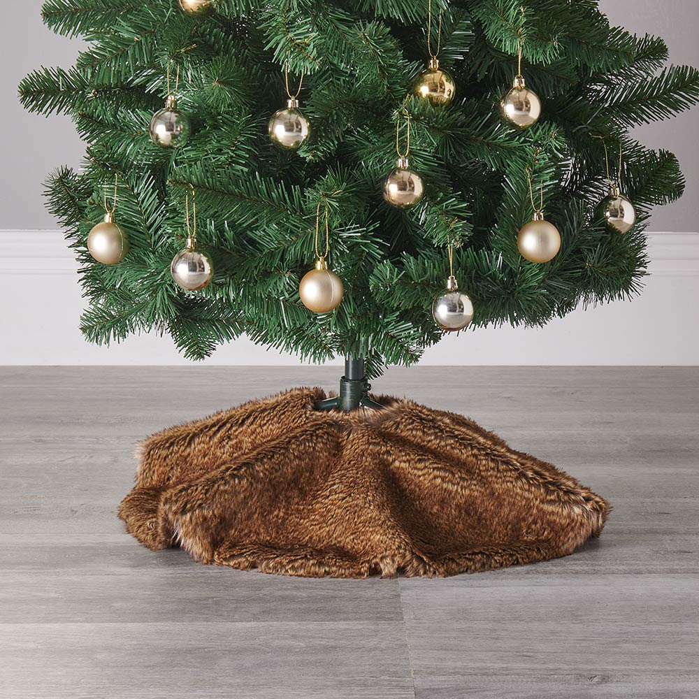Wilko Brown Fur Mini Tree Skirt Image 3