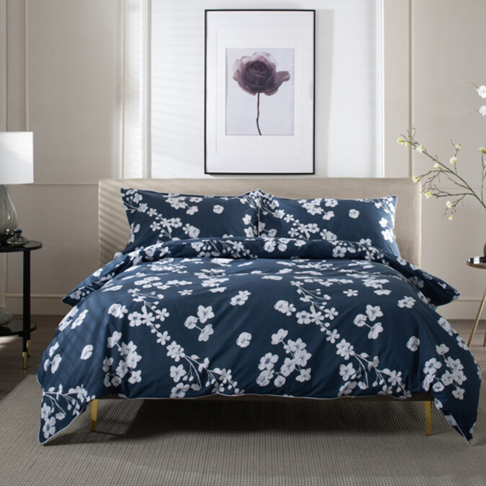 The Lyndon Company Petite Fleure Double White and Navy Duvet Set Image 3