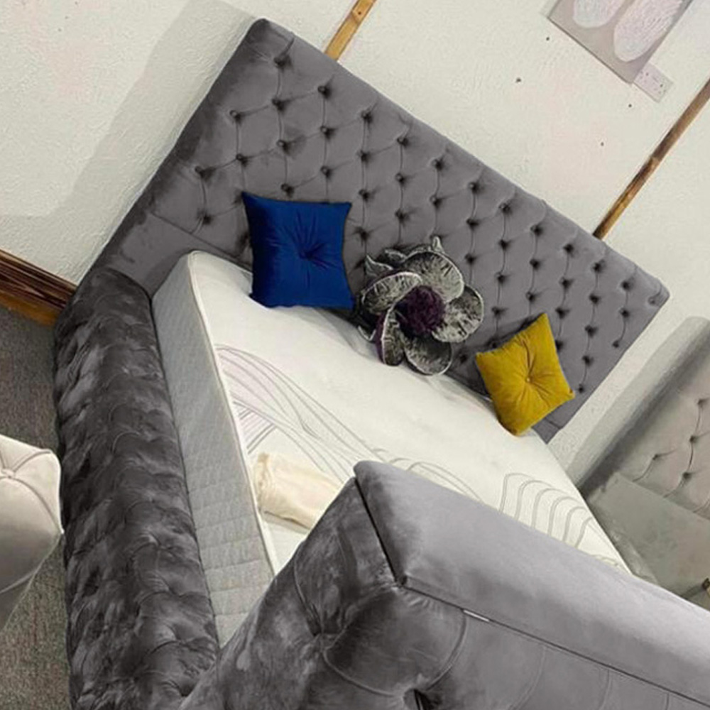 Eleganza Home Arli Super King Size Silver Plush Velvet TV Bed Frame Image 2