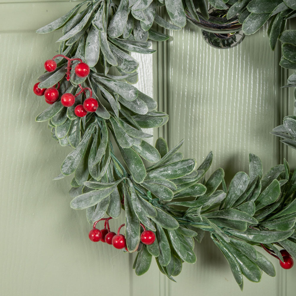 Samuel Alexander Wreath with Red Berries 35cm Image 6