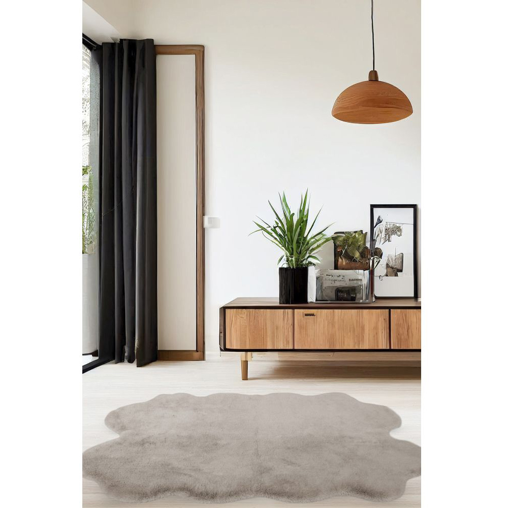 Homemaker Luxurious Faux Fur Natural Rug 105 x 140cm Image 4