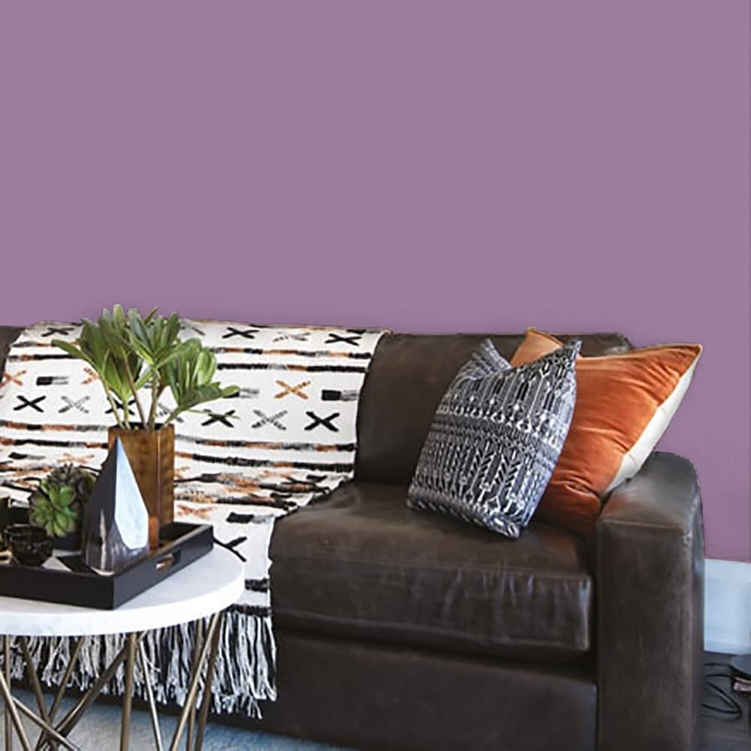 Johnstone's Walls & Ceilings Mauve Whisper Silk Emulsion Paint 2.5L Image 4