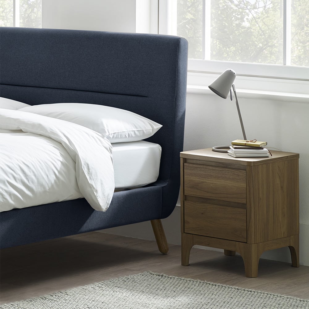 Royalcraft Norsk Toppan 2 Drawer Oak Bedside Table Image 4