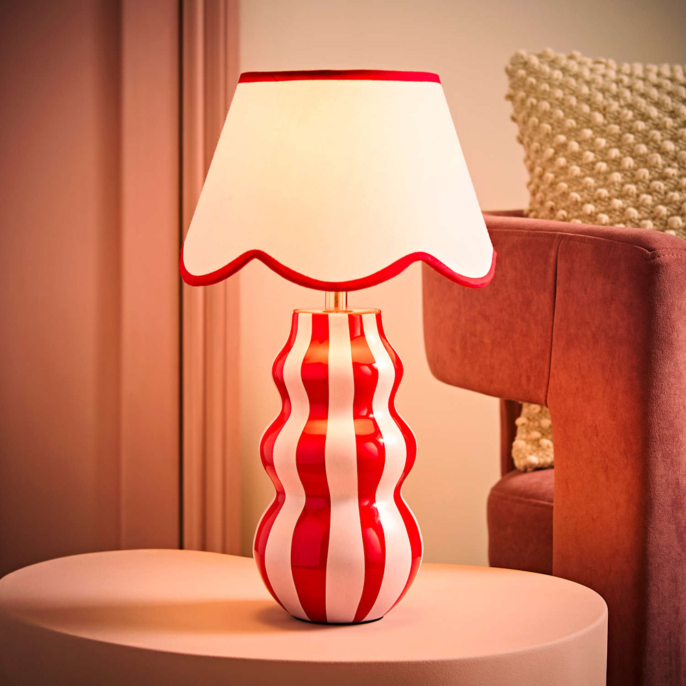 ValueLights Everie Green Stripe Scallop Shade Table Lamp with Bulb Image 2