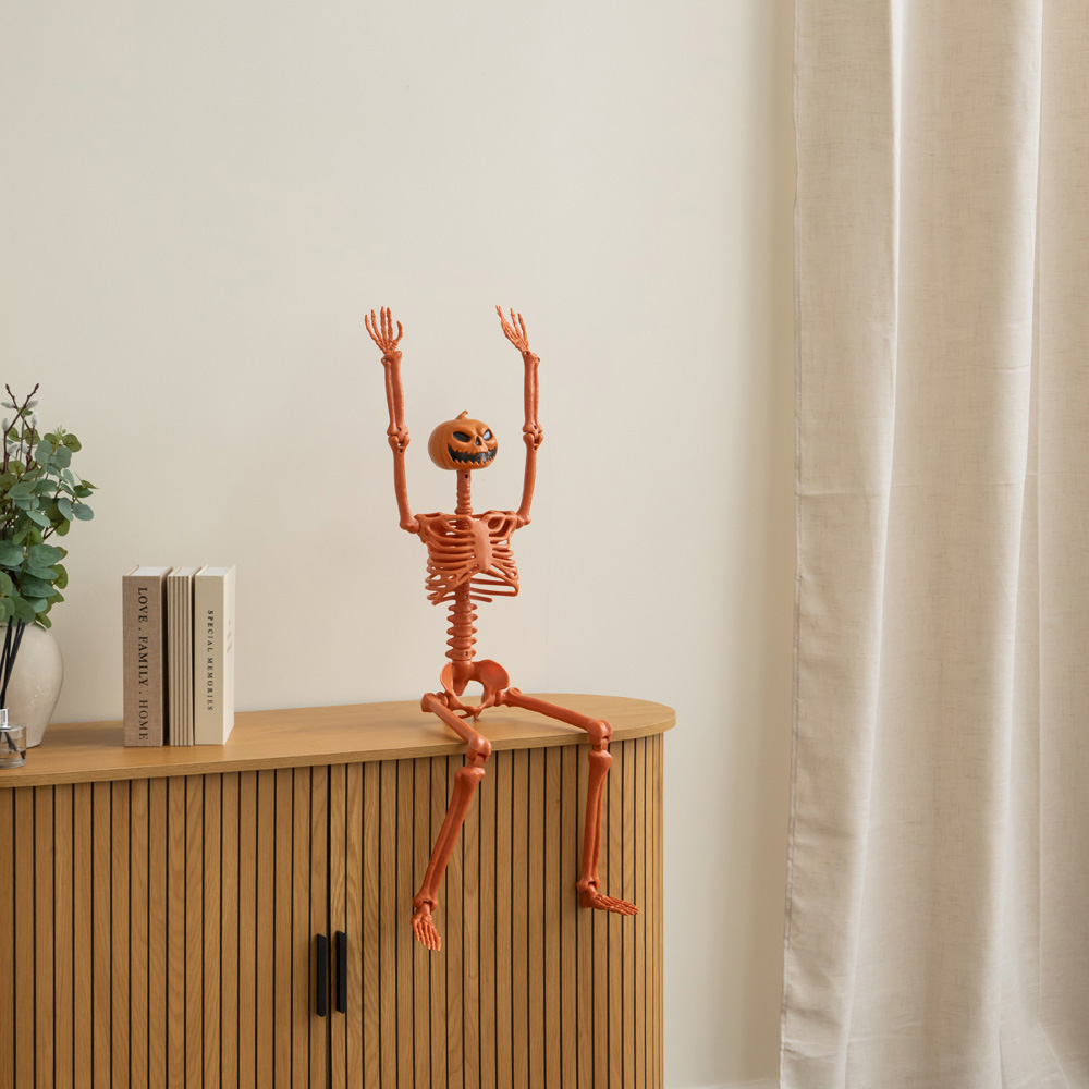 Samuel Alexander Poseable Pumpkin Skeleton Hanging Halloween Decoration 90cm Image 9