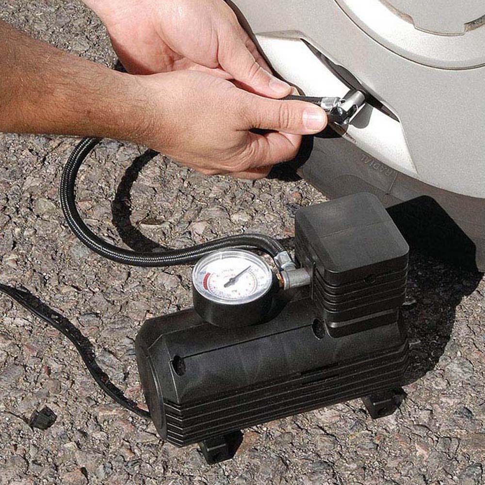 Draper Storm Force Mini Analogue Air Compressor 12V Image 2