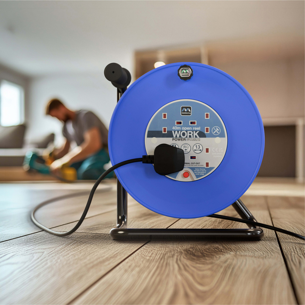 Masterplug Blue 13A 4 Socket Heavy Duty Open Cable Reel 40m Image 2