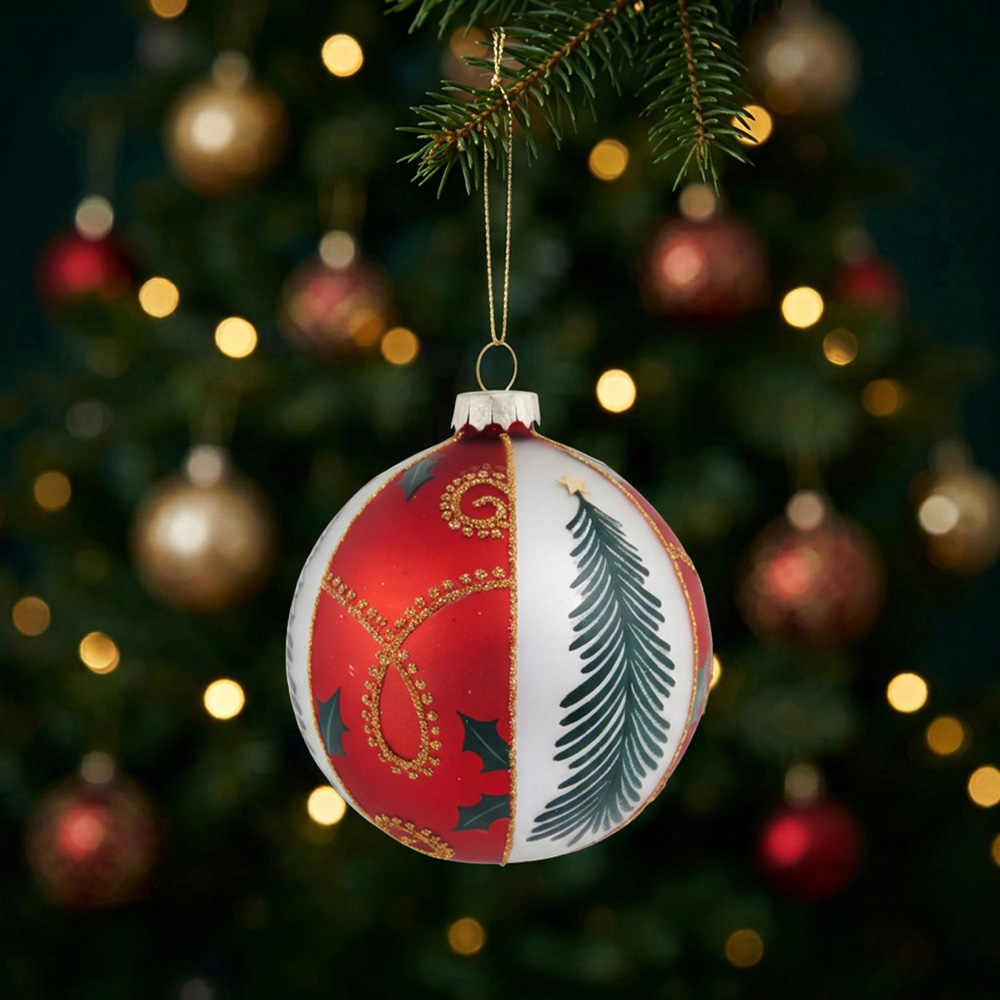 Timeless Glass Bauble Image 3