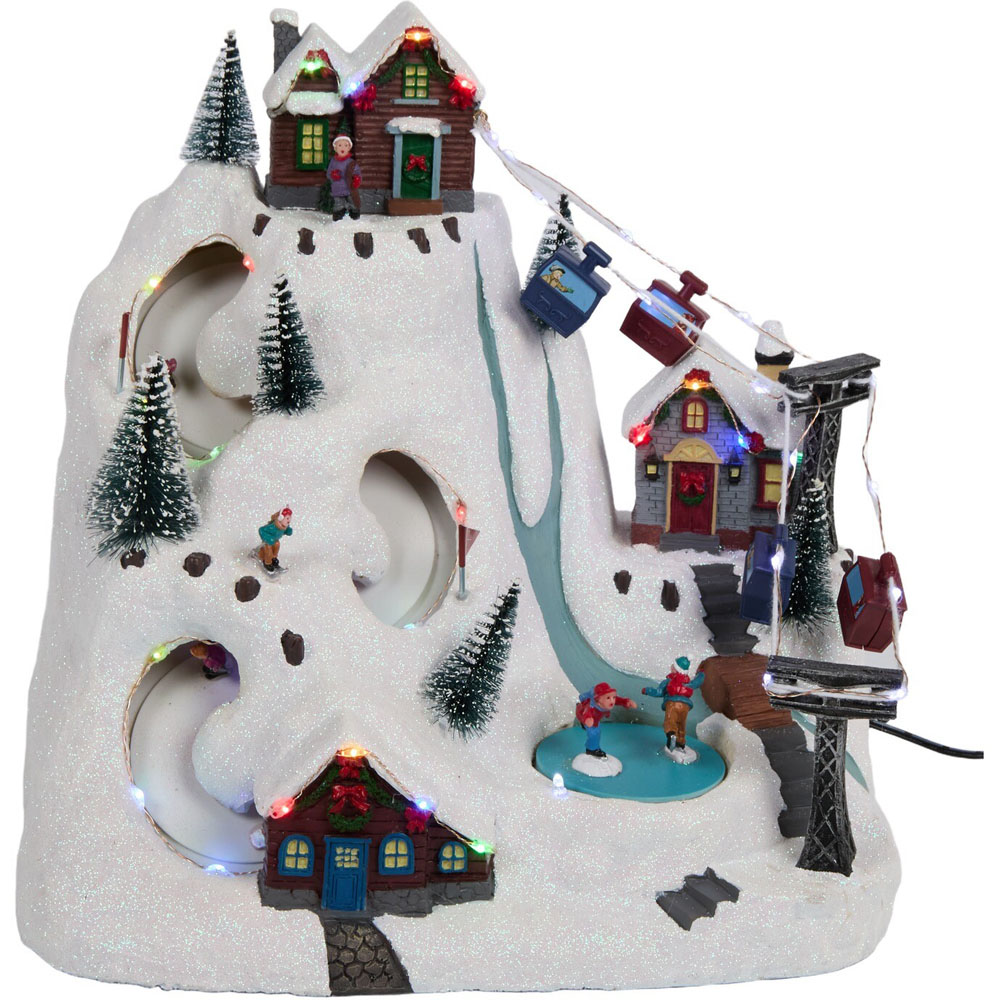 Christmas Winter Ski Scene Model Image 7