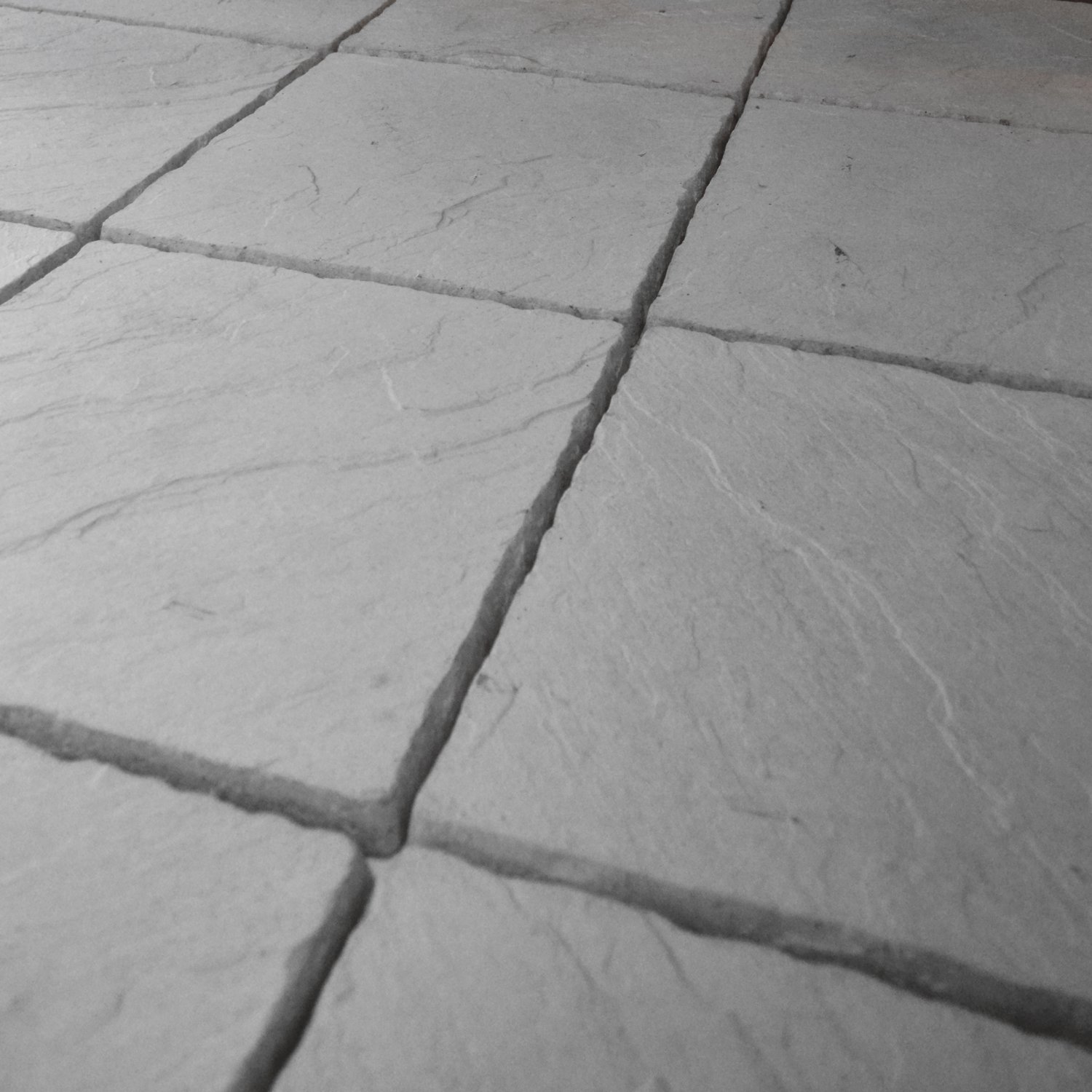 Chalice Paving  - Grey Image 2