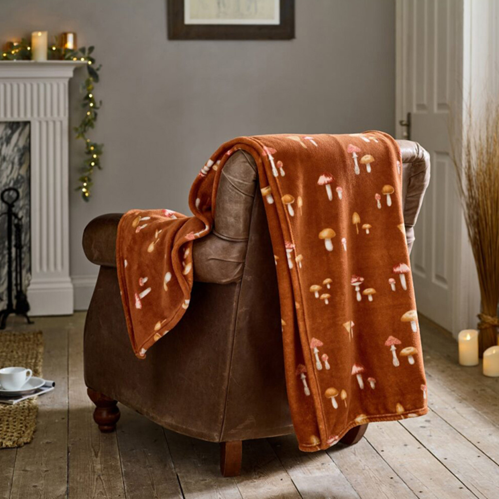 Deyongs Rust Toadstool Scatter Throw 140 x 180cm Image 2