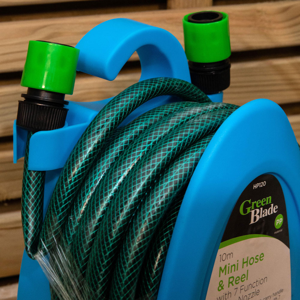 Samuel Alexander 10m Mini Garden Hosepipe with Reel and Spray Nozzle Image 5