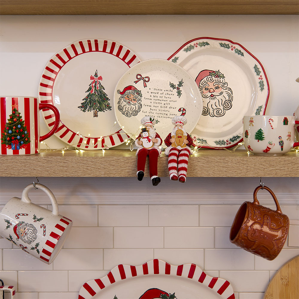 Jolly Santa Plate Image 3