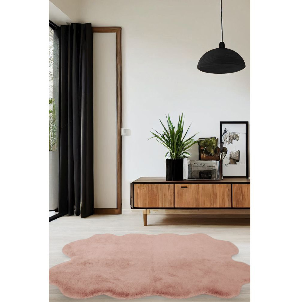 Homemaker Luxurious Faux Fur Blush Rug 105 x 140cm Image 4