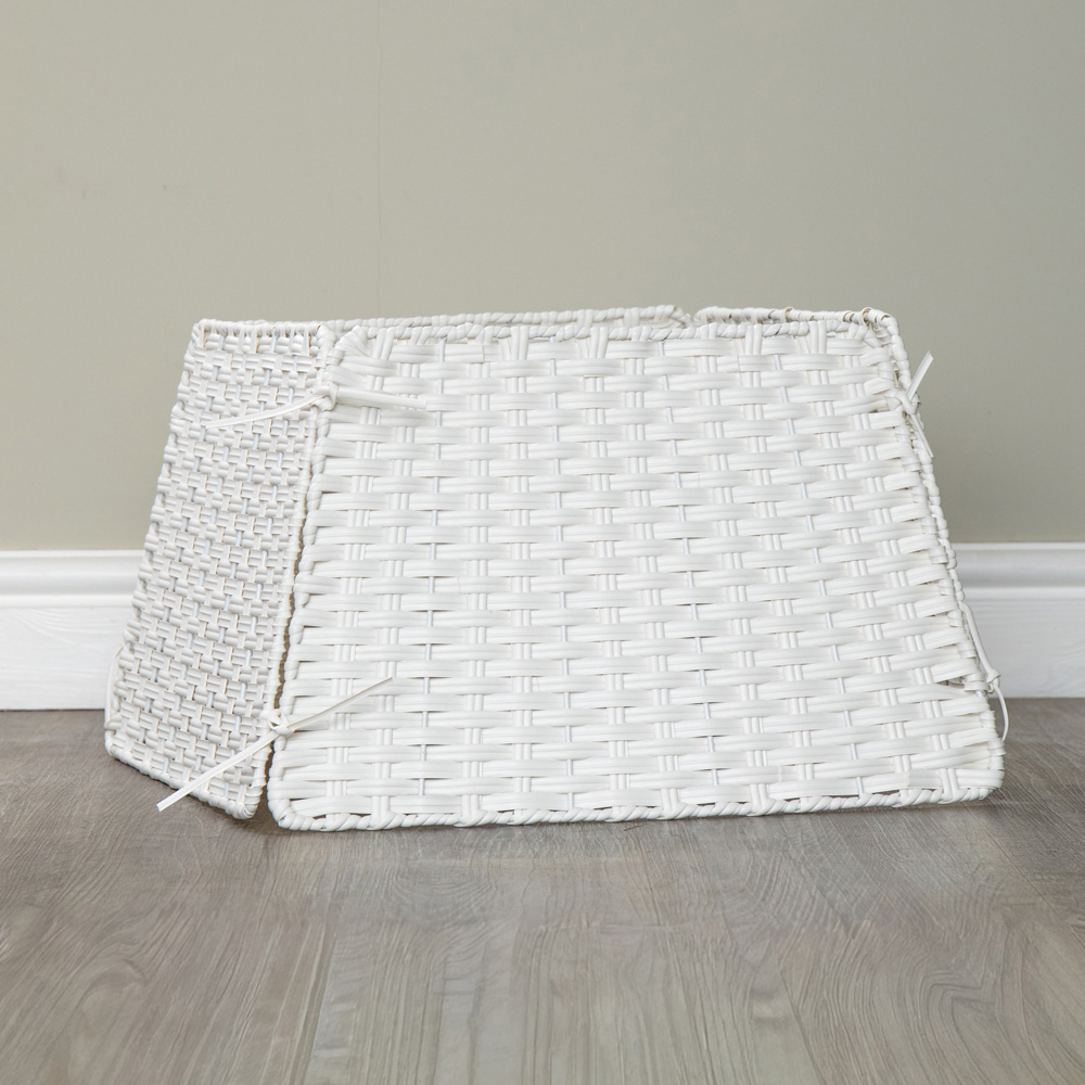 Samuel Alexander White Foldable Faux Rattan Christmas Tree Skirt 47cm Image 3